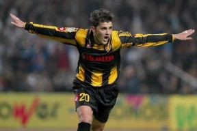 乐竟体育入口-萨拉戈萨主场不敌对手，保级压力持续攀升(萨拉戈萨队)